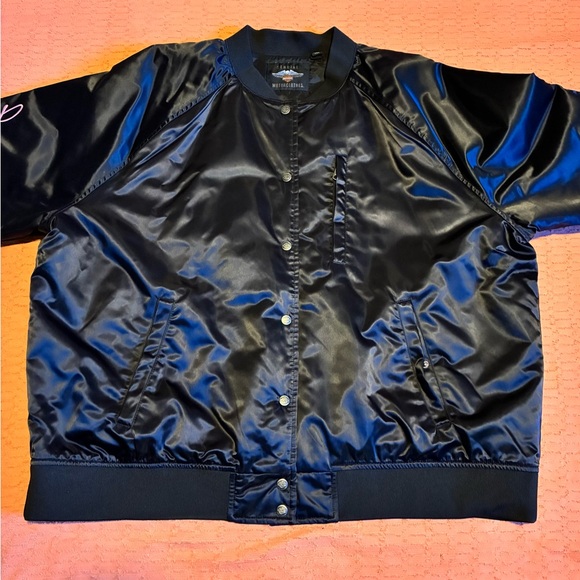 Woman’s Harley Davidson Black Bomber Jacket Size 3X - Picture 6 of 16